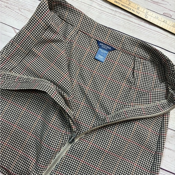 EUC Vintage Small Arizona Gray White Mini Checkered Plaid Skirt Clueless School - Picture 3 of 7